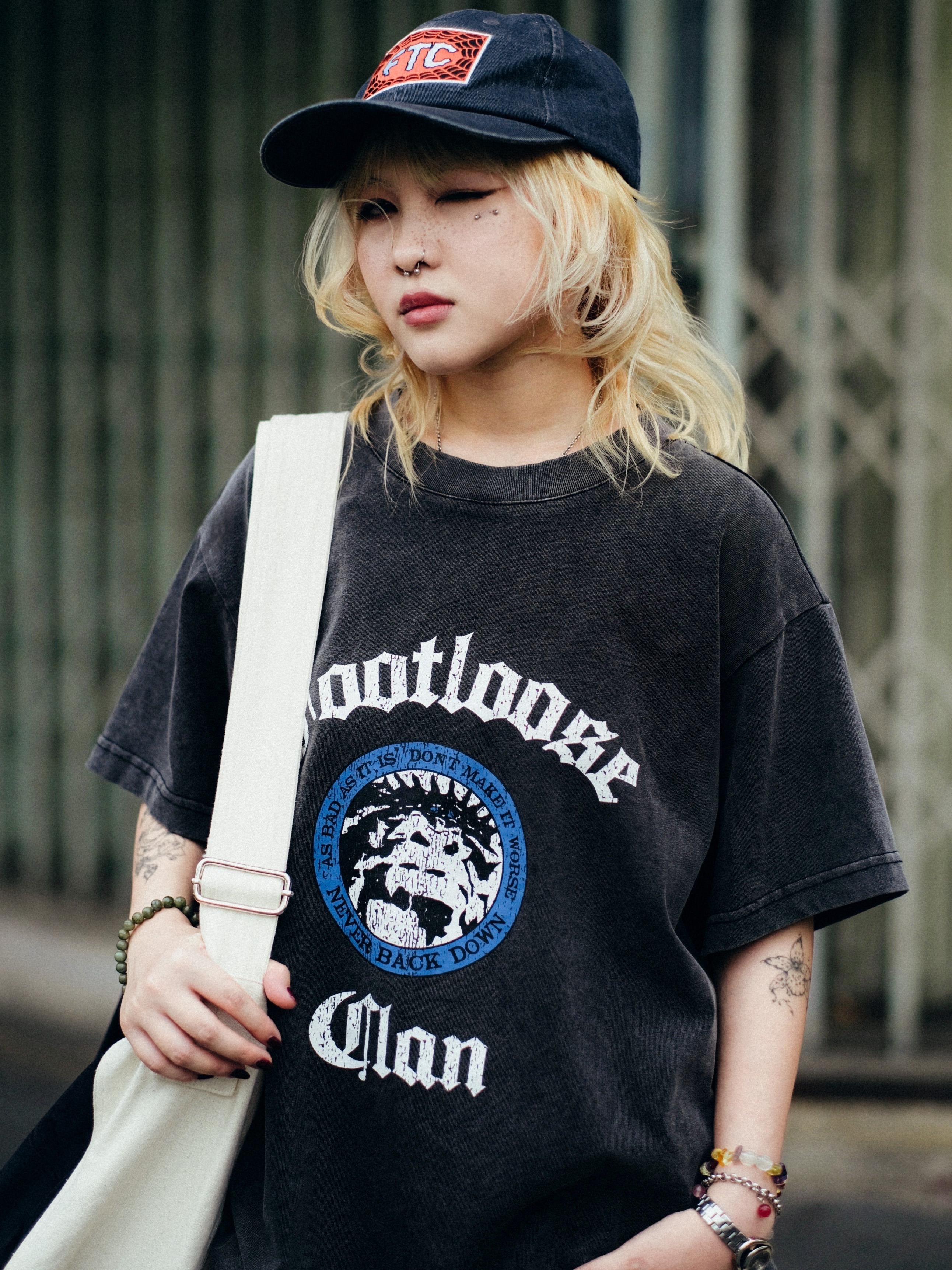 FOOTLOOSE CLAN WASHED T-SHIRT
WASHED BLACK