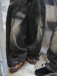 FTC Tie Rope Balloon Jeans
Round pockets on both side