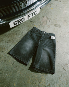GROCERY X FOOTLOOSE TYCOON OVERSIZED WASHED DENIM SHORTS/ AGED BLACK