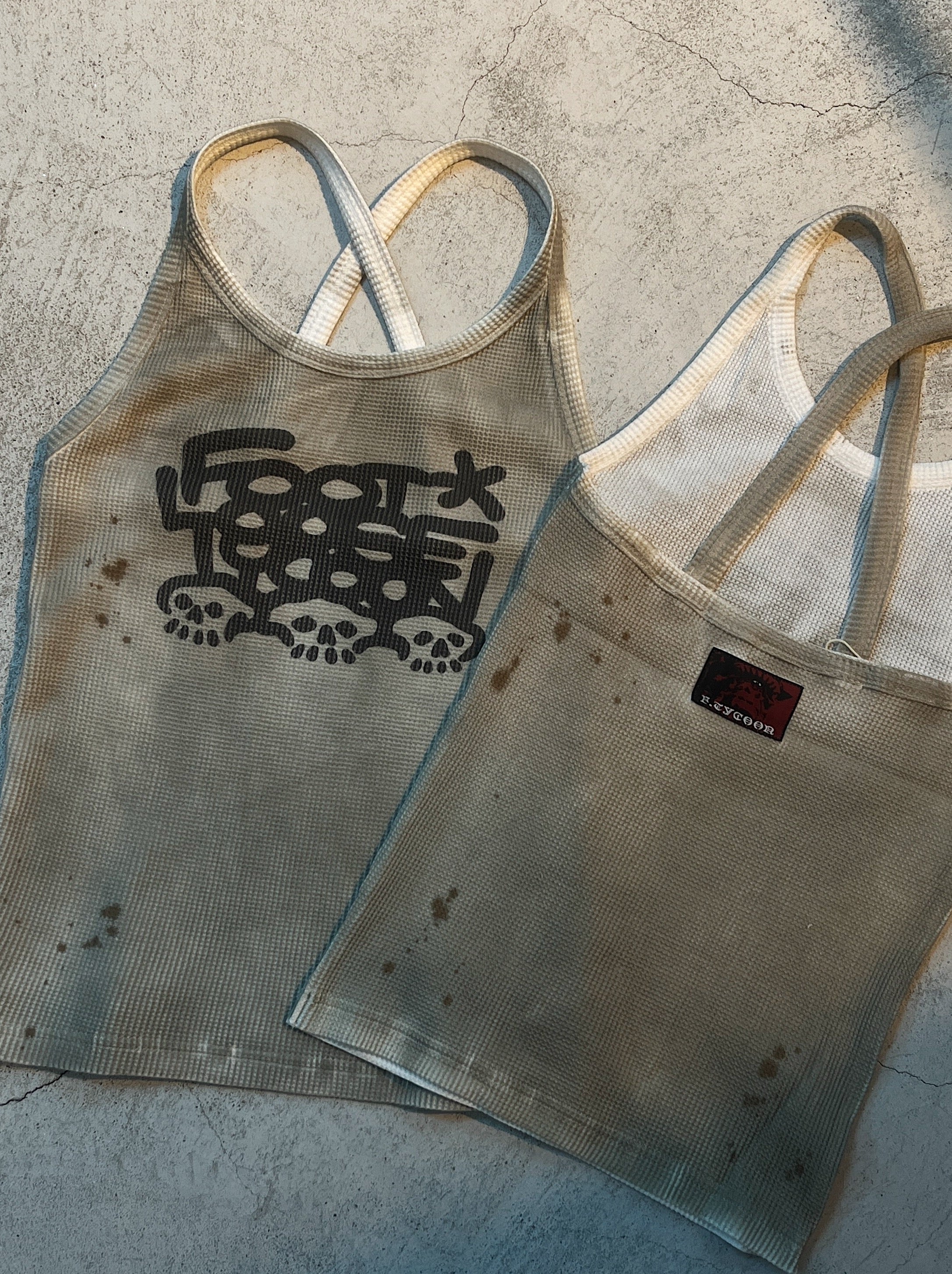 FOOTLOOSE TYCOON SKULL TANK TOP/One Size