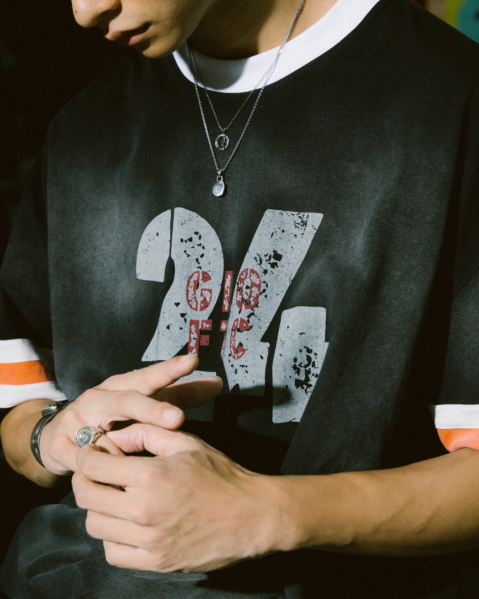 GROCERY X FOOTLOOSE TYCOON TOGETHER WE STRONG WASHED TEE/ BLACK