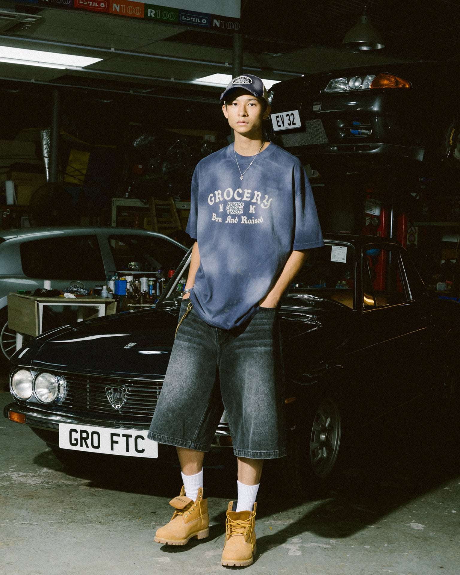 GROCERY X FOOTLOOSE TYCOON OVERSIZED WASHED DENIM SHORTS/ AGED BLACK