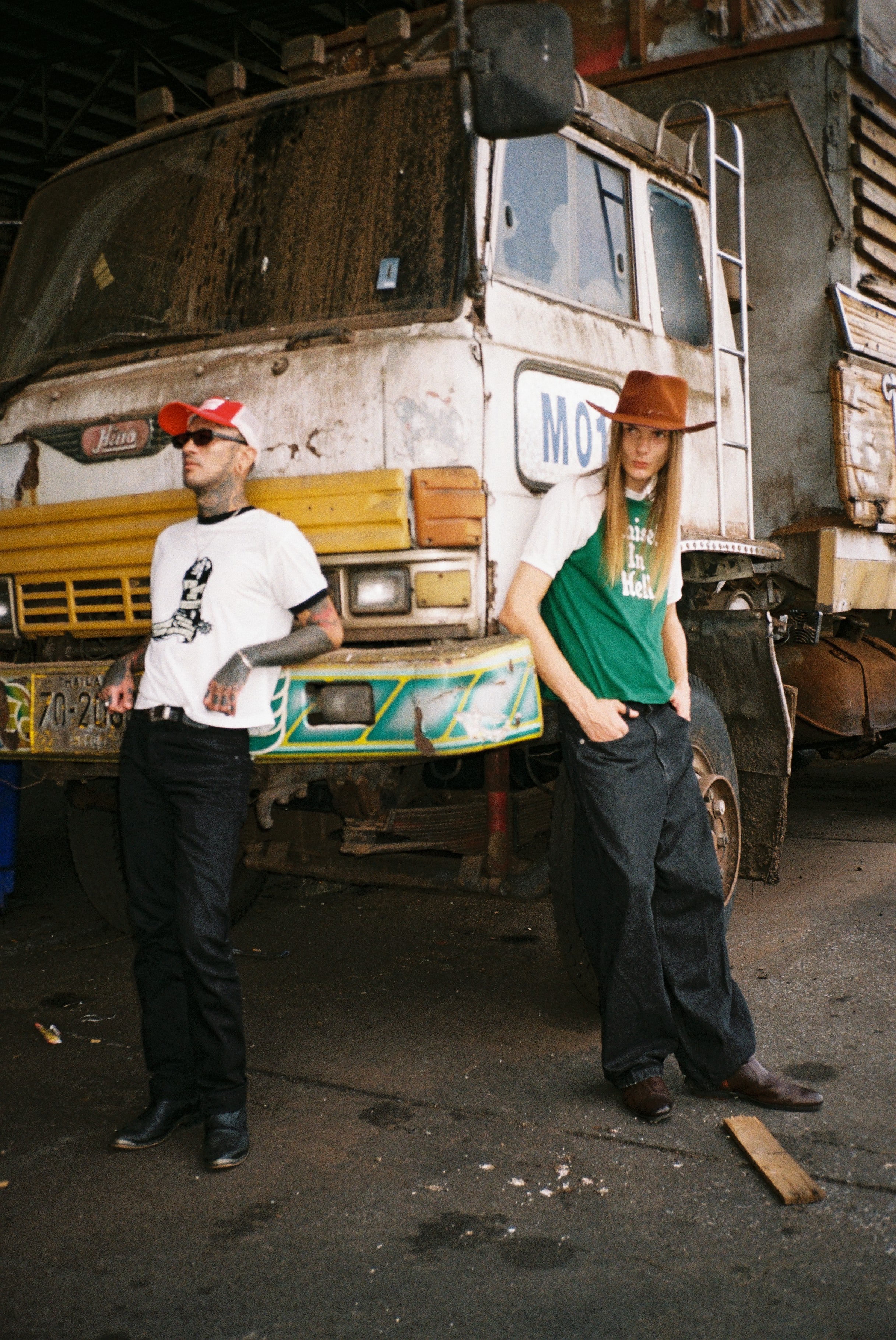 FATS AND ANGRY X FOOTLOOSE TYCOON Boots Logo Ringer Tee