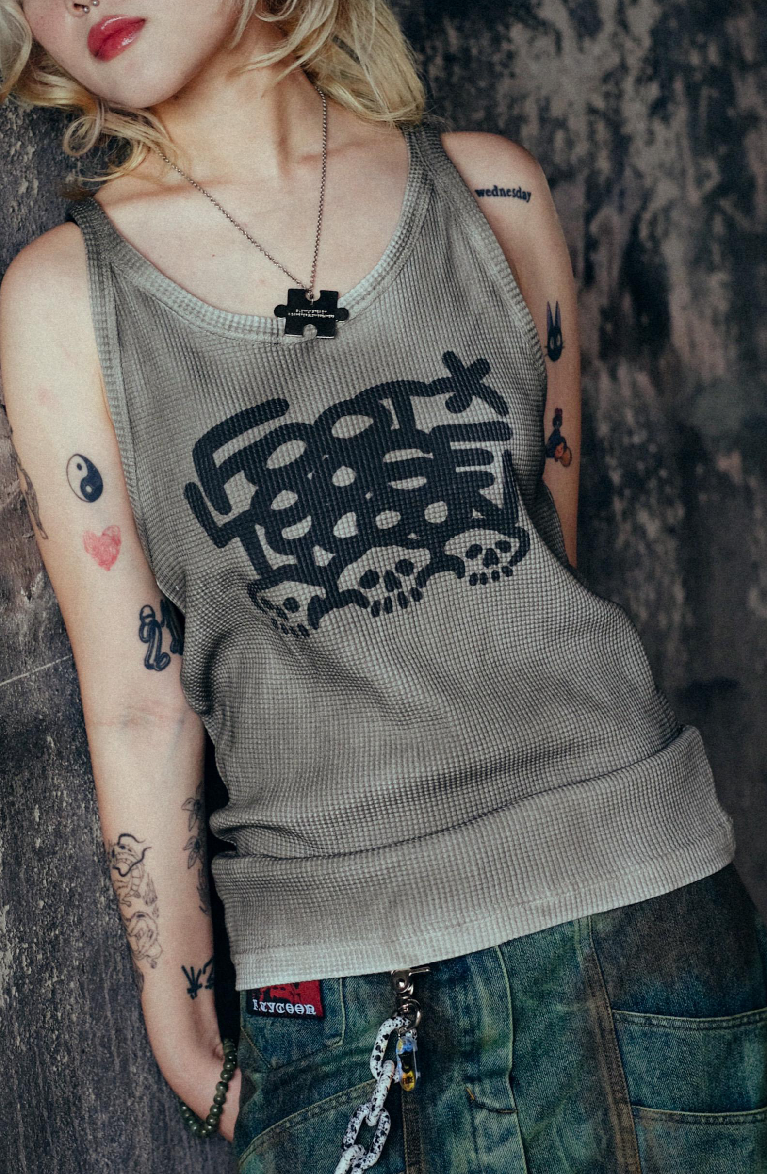 FOOTLOOSE TYCOON SKULL TANK TOP/One Size